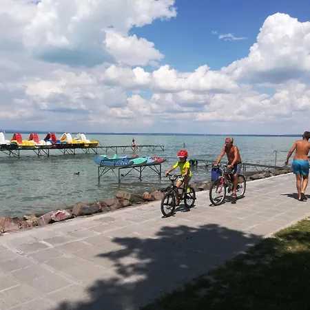 In Balaton 35627 Lejlighed Siófok